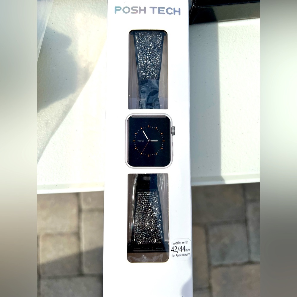 Posh Tech 42/44mm Replacement Band for Apple Watch- New in Box